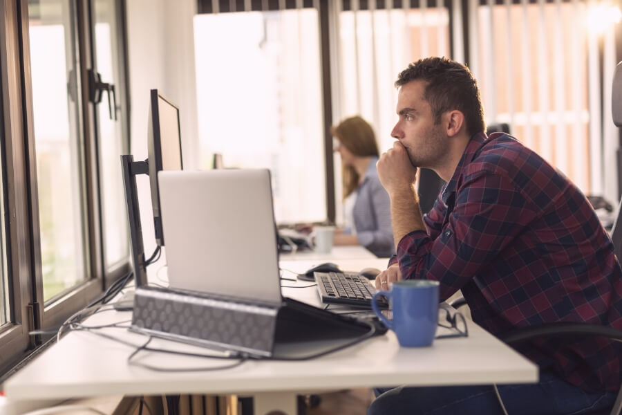 Top 8 Reasons To Consider Outsourcing Your IT